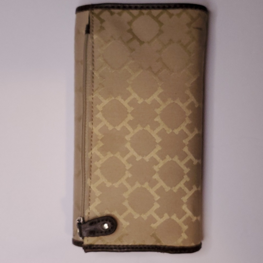 Tommy Hilfiger Checkbook/Wallet - Picture 3 of 8